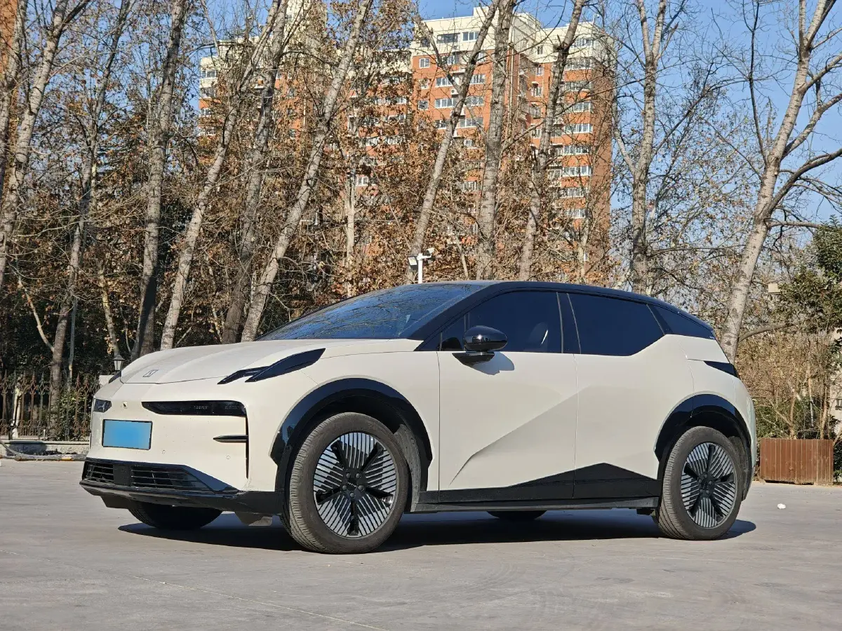 2023 Zeekr X BEV 66KWH