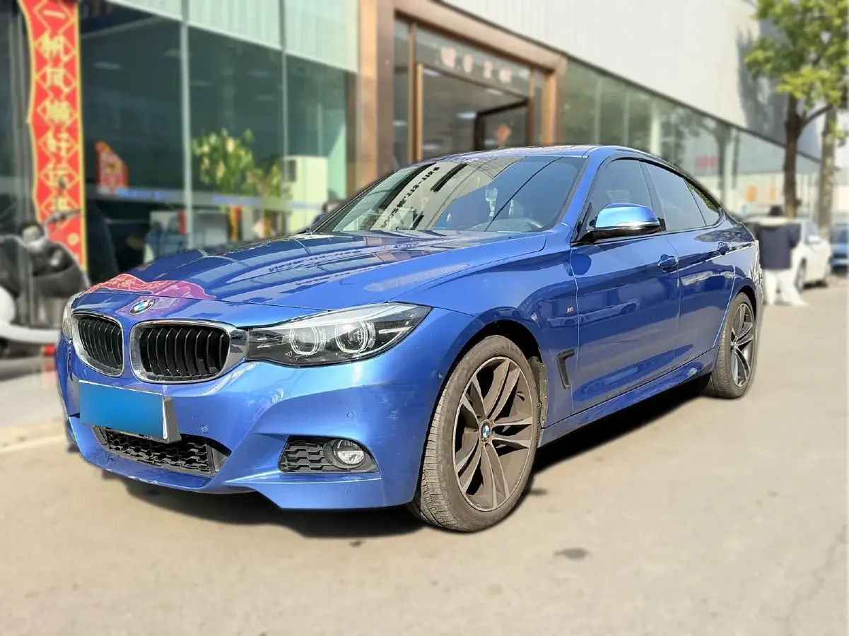 2018 BMW 3 Series GT 2.0T 252HP L4 8AT