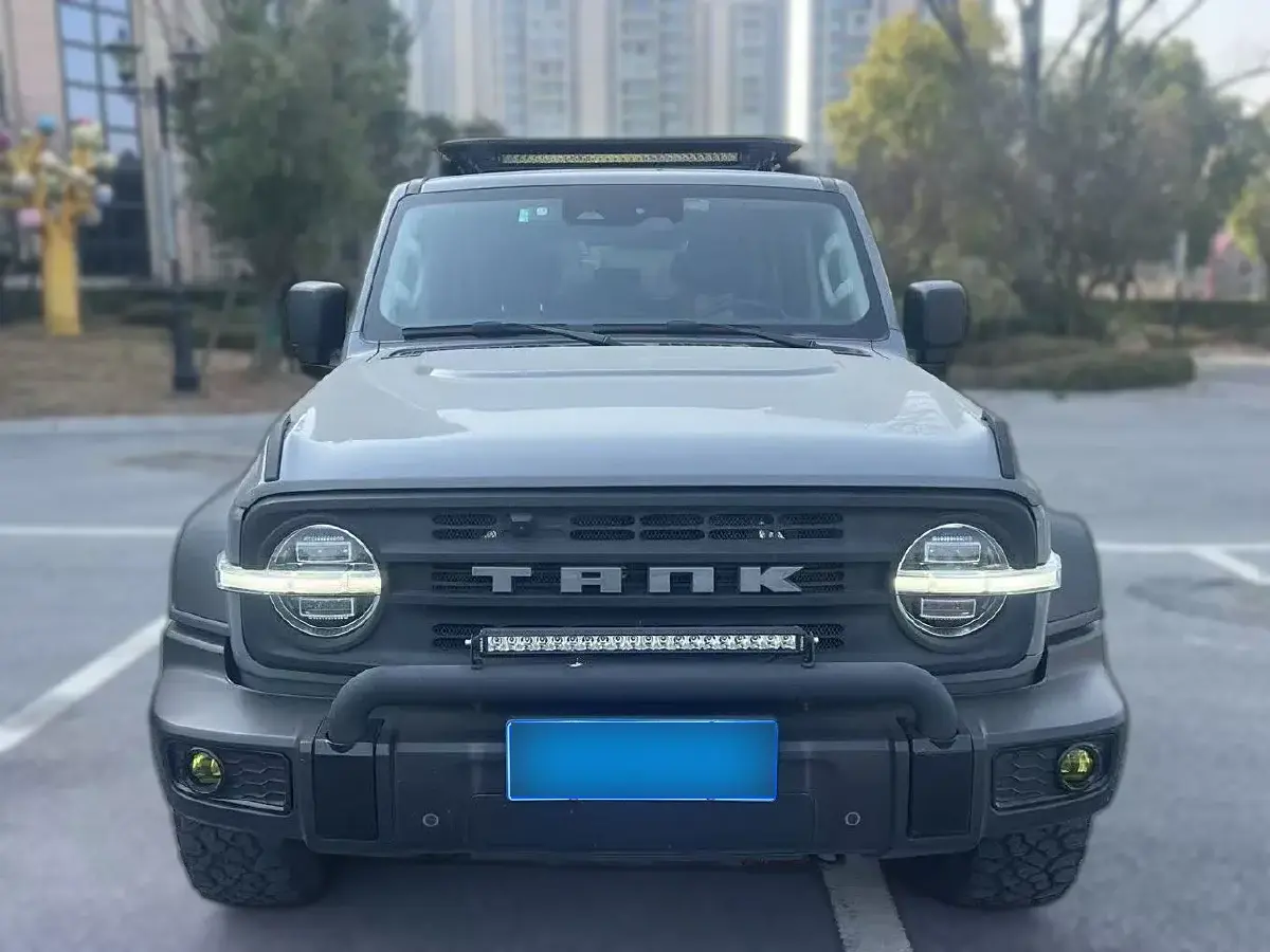 2021 Tank 300 2.0T 227HP L4 8AT