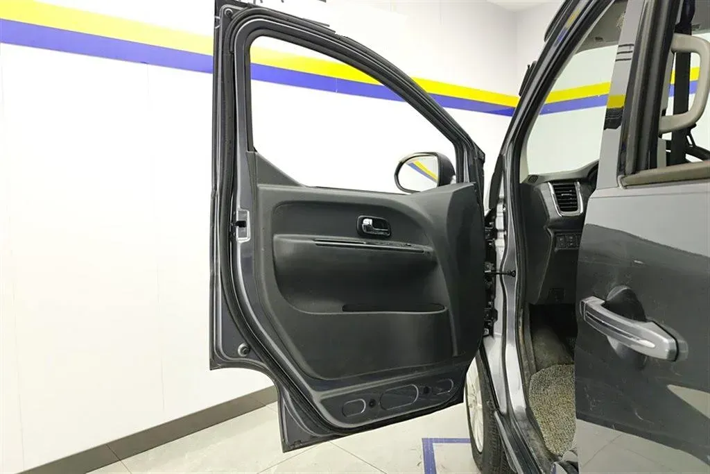 2021 JinBei Golden Sea Lion Classic 1.5L 112HP L4 5MT,autocango,china used car exporter,china ev exporter,chinese used car exporter,chinese used ev exporter