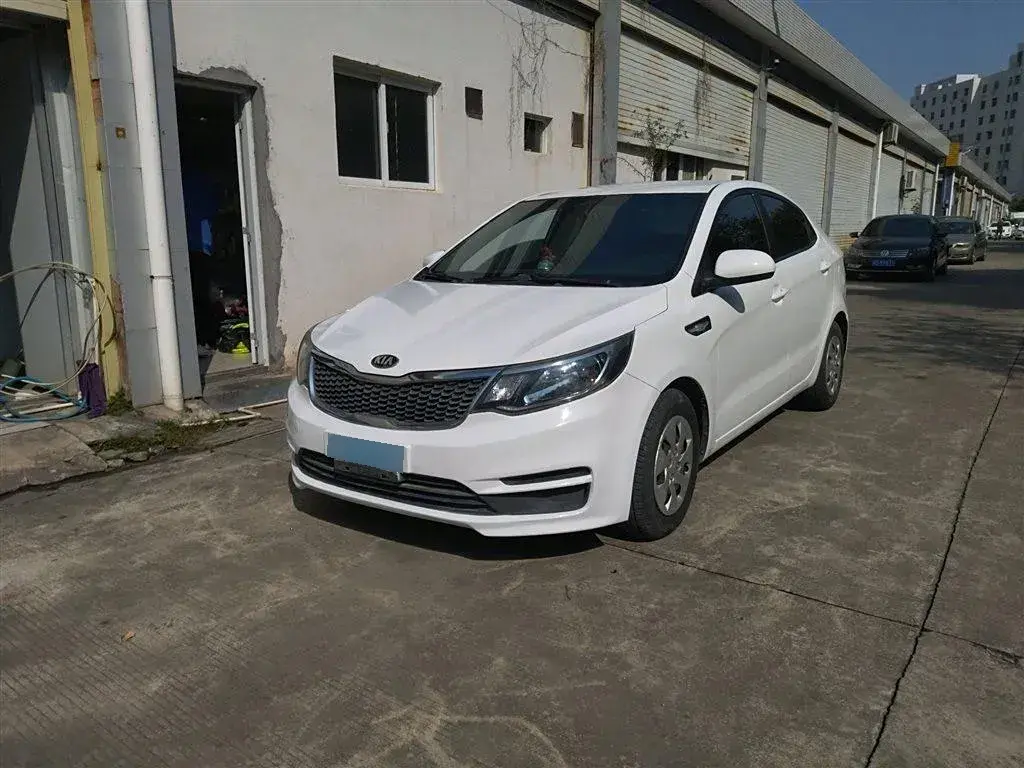 2015 Kia K2 1.4L 107HP L4 5MT