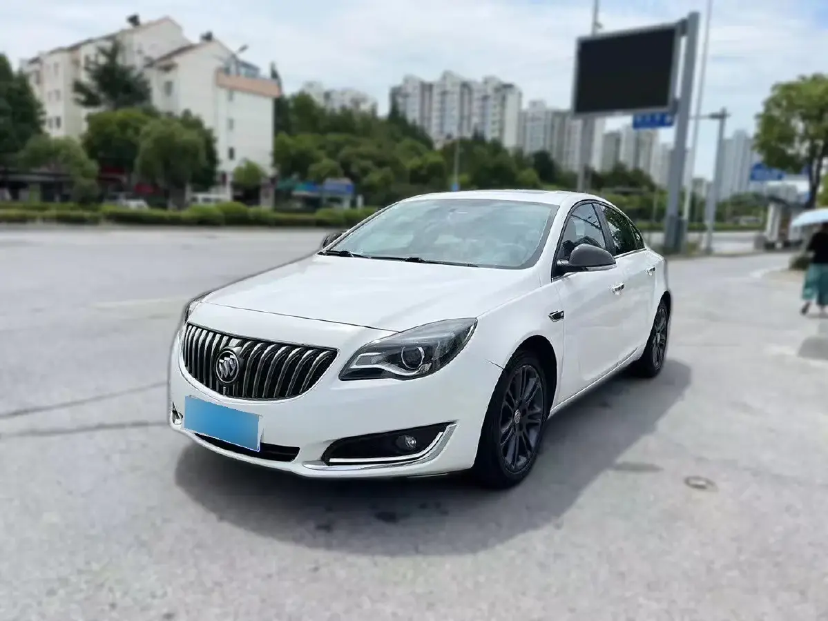 2015 Buick Regal 1.6T 184HP L4 6AT