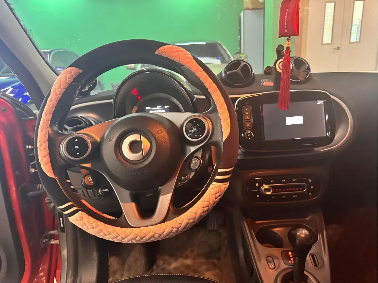 2016 Smart smart forfour 0.9T 90HP L3 6DCT,autocango,china used car exporter,china ev exporter,chinese used car exporter,chinese used ev exporter