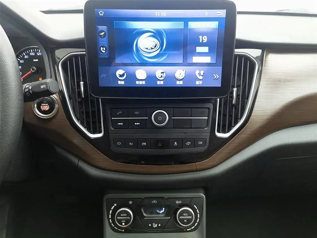 2017 FAW Senia R7 1.6L 116HP L4 6AT,autocango,china used car exporter,china ev exporter,chinese used car exporter,chinese used ev exporter