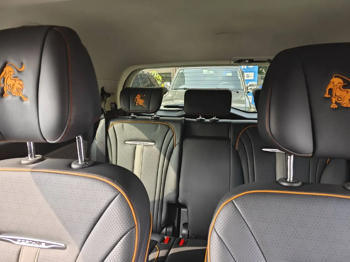 2022 DongFeng Forthing Yacht 1.5T 197HP L4 7DCT,autocango,china used car exporter,china ev exporter,chinese used car exporter,chinese used ev exporter