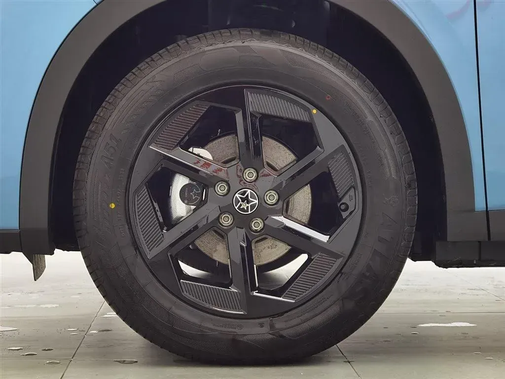 2024 Venucia VX6 BEV 53KWH,autocango,china used car exporter,china ev exporter,chinese used car exporter,chinese used ev exporter