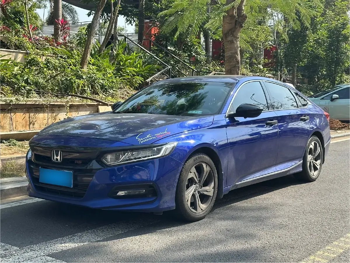 2018 Honda Accord 1.5T 194HP L4 CVT