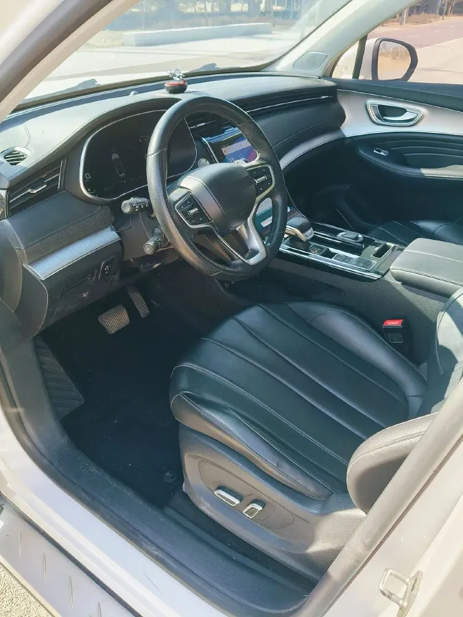 2019 Roewe RX5 MAX 1.5T 173HP L4 6AT,autocango,china used car exporter,china ev exporter,chinese used car exporter,chinese used ev exporter