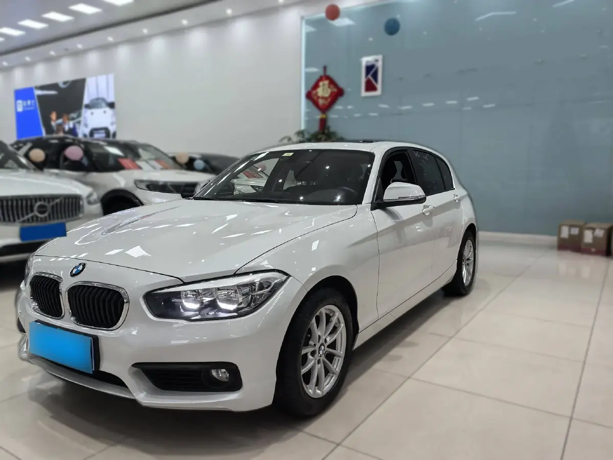 2016 BMW 1 Series 1.5T 136HP L3 8AT