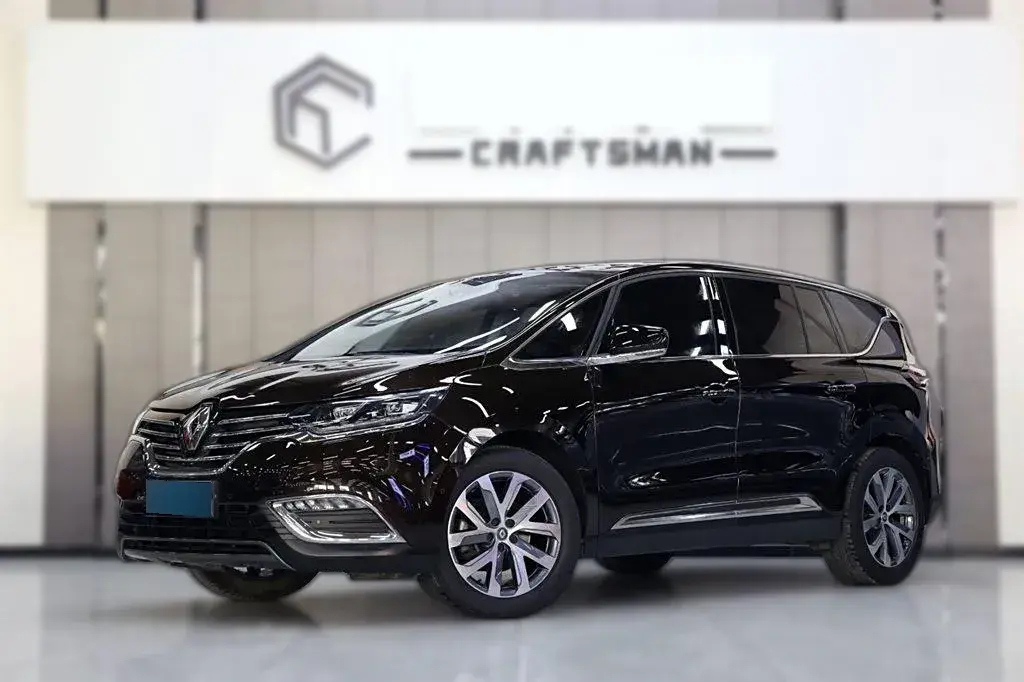 2018 Renault Espace Classic 1.8T 224HP L4 7DCT