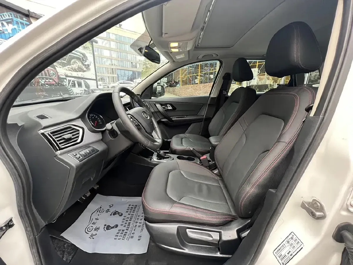 2016 FAW Senia R7 1.6L 116HP L4 6AT,autocango,china used car exporter,china ev exporter,chinese used car exporter,chinese used ev exporter