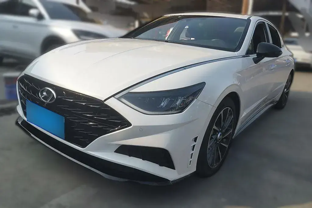2020 Hyundai Sonata 2.0T 240HP L4 8AT