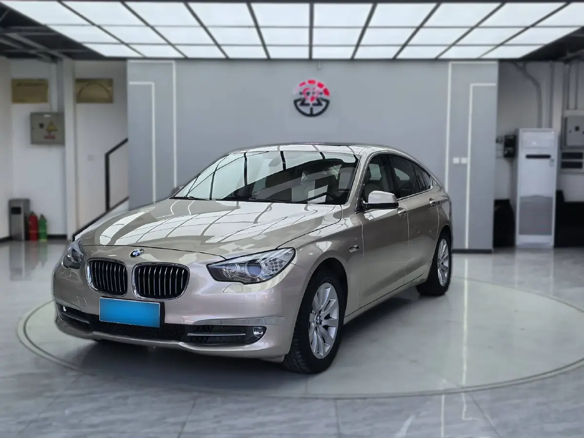 2010 BMW 5 Series GT 3.0T 306HP L6 8AT