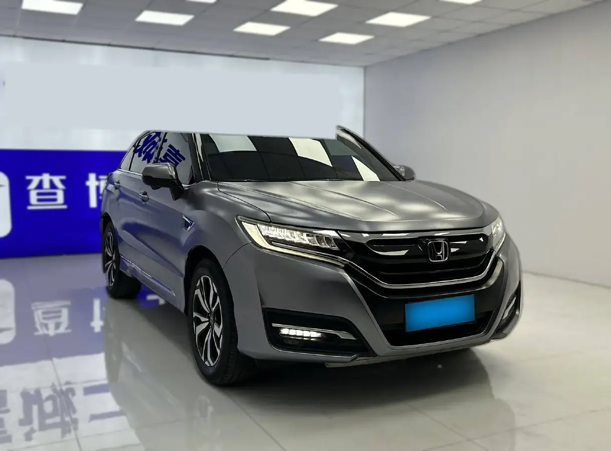 2017 Honda UR-V 1.5T 193HP L4 CVT