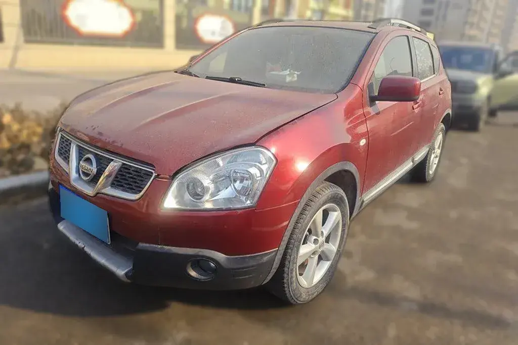 2015 Nissan Qashqai 2.0L 144HP L4 6MT