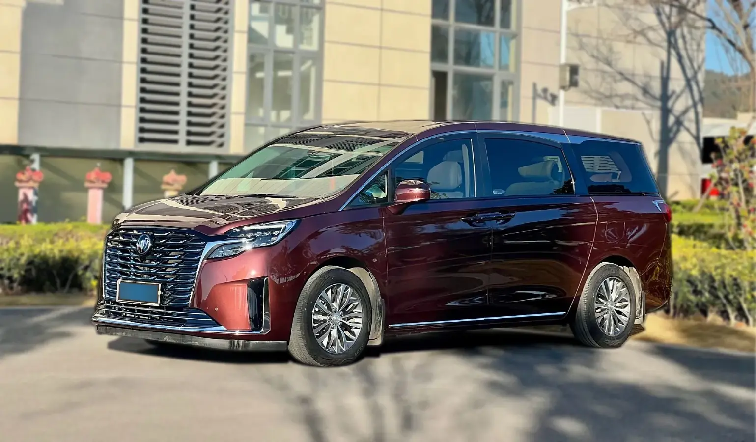 2023 Buick GL8 2.0T 237HP L4 9AT