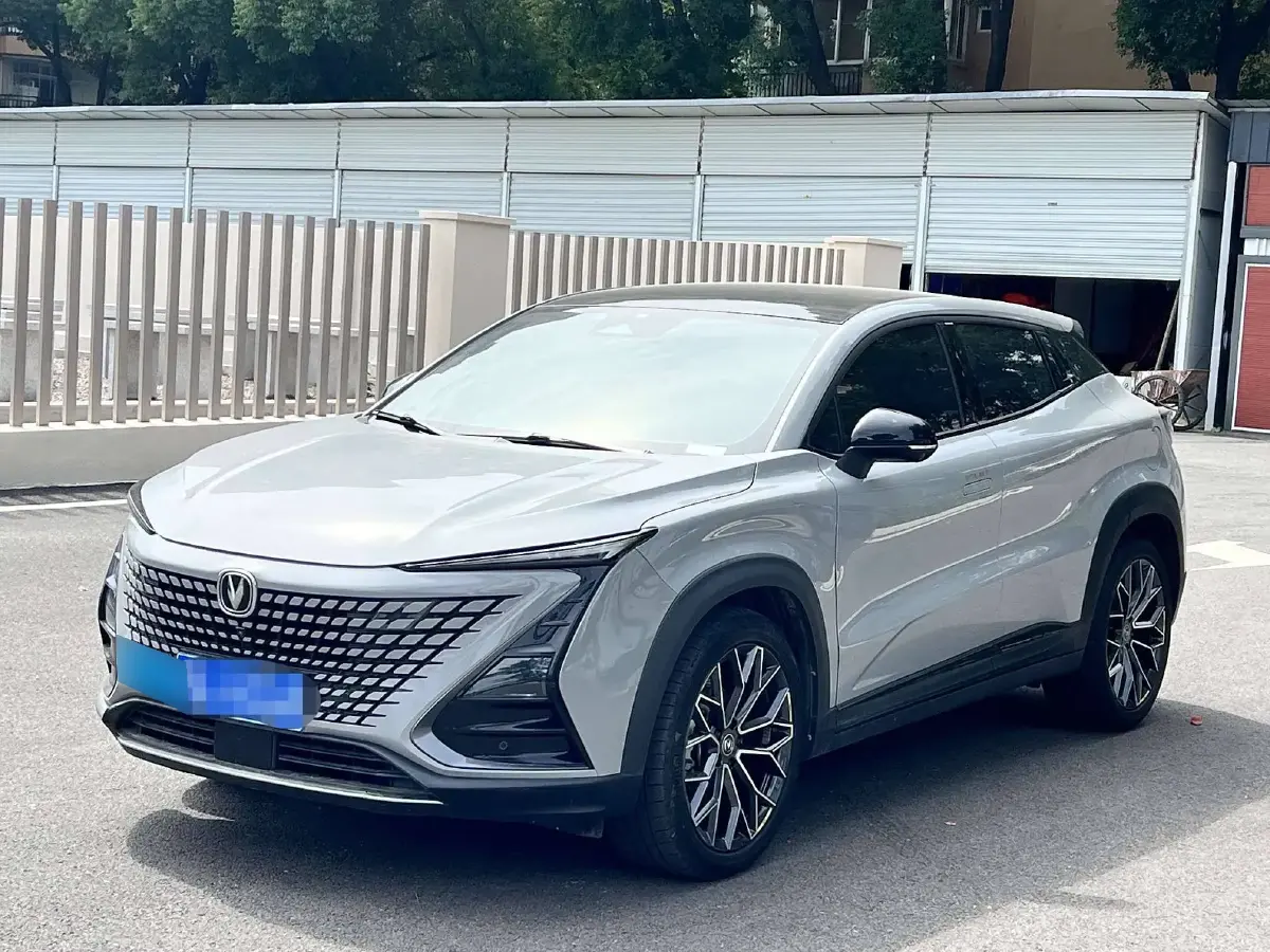 2022 ChangAn UNI-T 1.5T 188HP L4 7DCT