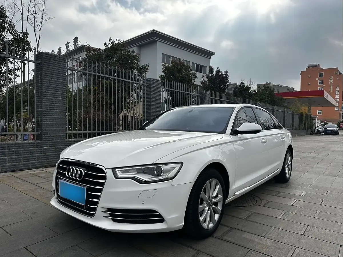 2012 Audi A6L 2.5L 190HP V6 CVT