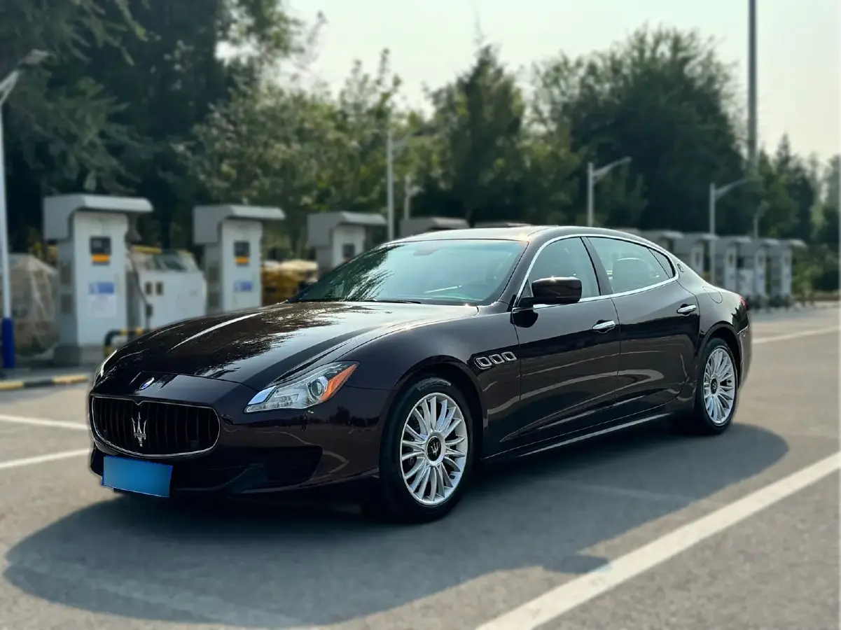 2013 Maserati Quattroporte 3.0T 330HP V6 8AT
