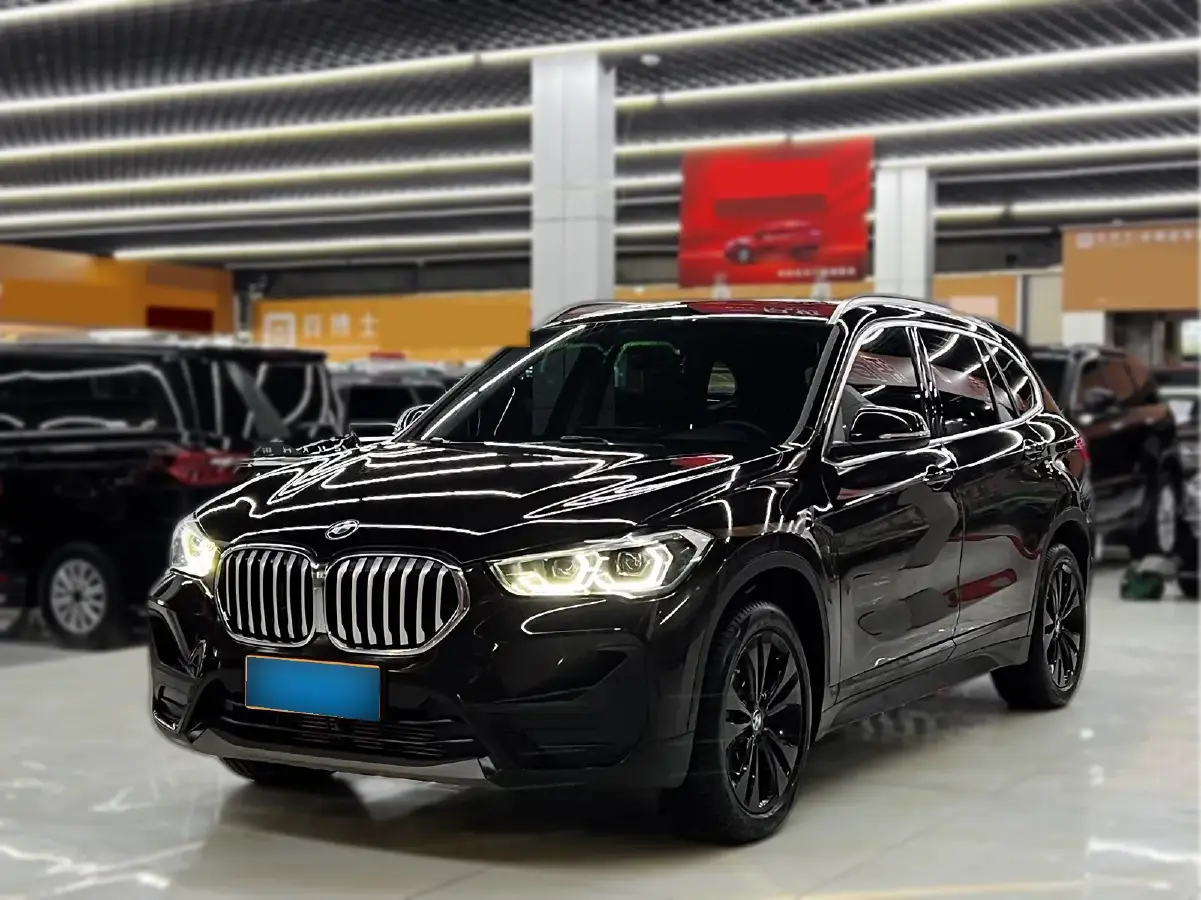 2021 BMW X1 1.5T 140HP L3 7DCT