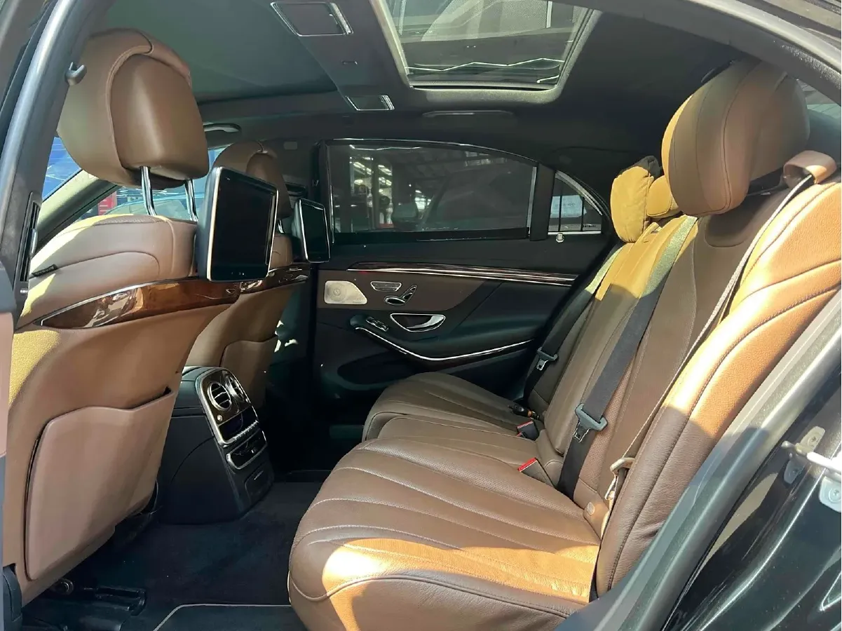 2014 Brabus S Class 3.0T 333HP V6 7AT,autocango,china used car exporter,china ev exporter,chinese used car exporter,chinese used ev exporter