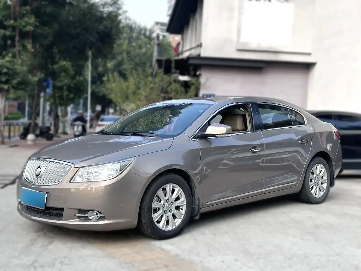 2012 Buick Larcosse 2.4L 186HP L4 6AT