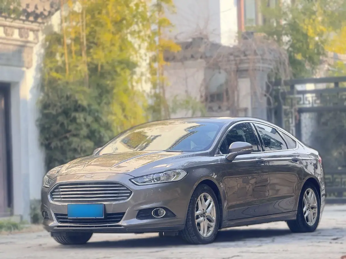 2013 Ford Mondeo 1.5T 181HP L4 6AT