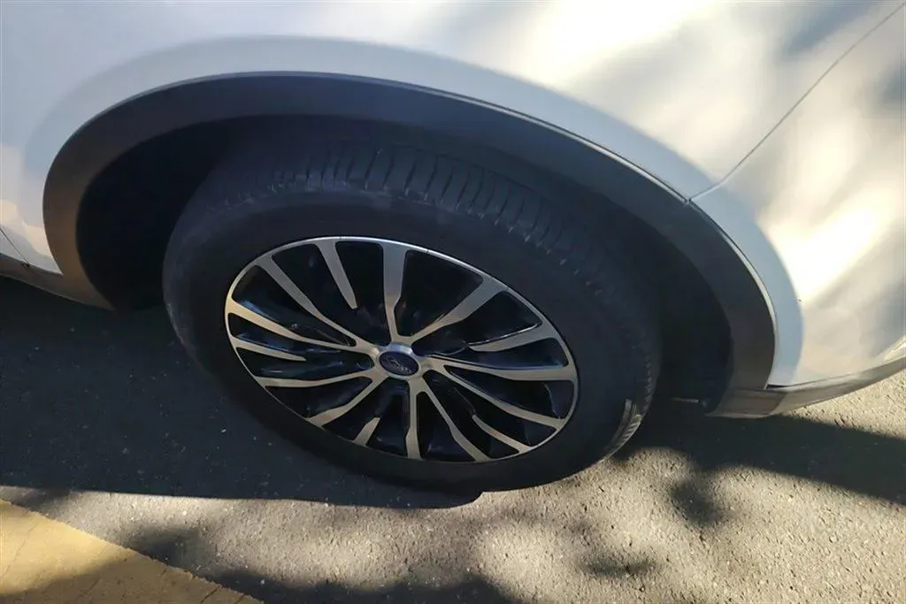 2019 Ford Territory 1.5T 140HP L4 6MT,autocango,china used car exporter,china ev exporter,chinese used car exporter,chinese used ev exporter