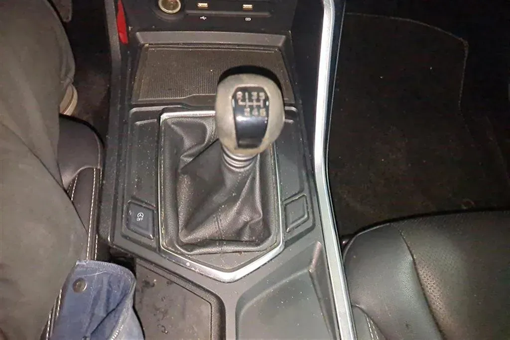 2019 Ford Territory 1.5T 140HP L4 6MT,autocango,china used car exporter,china ev exporter,chinese used car exporter,chinese used ev exporter