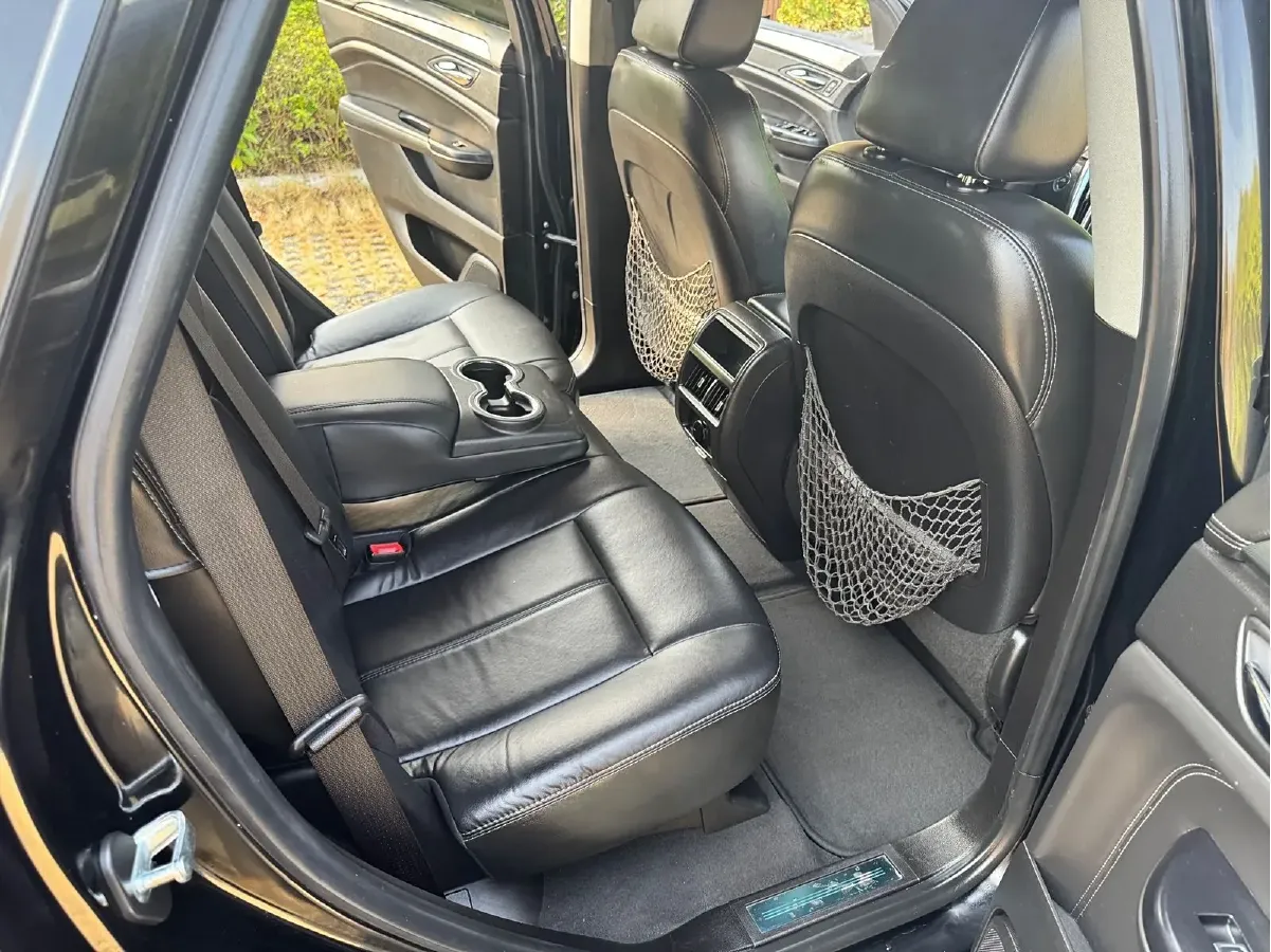 2015 Cadillac SRX 3.0L 271HP V6 6AT,autocango,china used car exporter,china ev exporter,chinese used car exporter,chinese used ev exporter