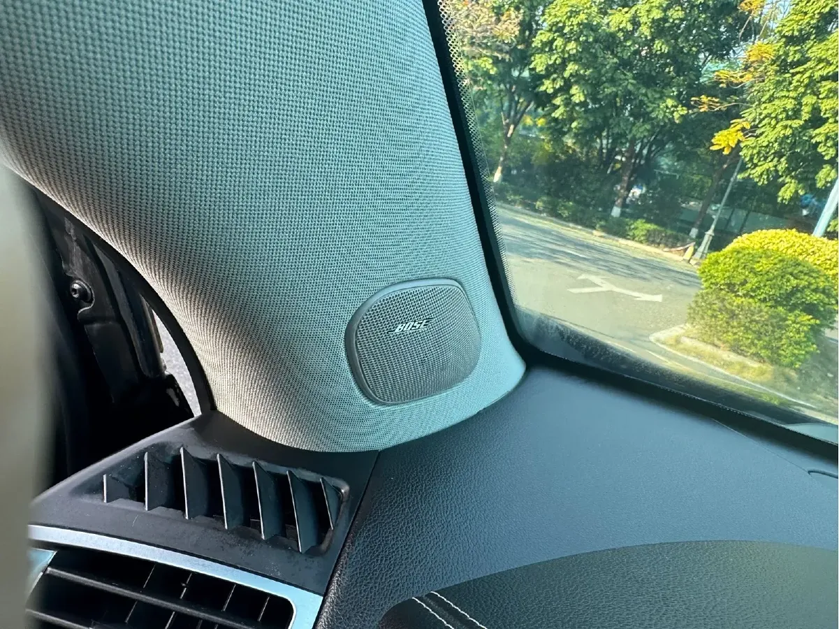 2015 Cadillac SRX 3.0L 271HP V6 6AT,autocango,china used car exporter,china ev exporter,chinese used car exporter,chinese used ev exporter