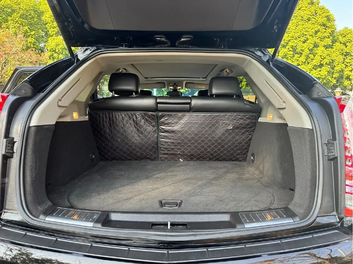 2015 Cadillac SRX 3.0L 271HP V6 6AT,autocango,china used car exporter,china ev exporter,chinese used car exporter,chinese used ev exporter