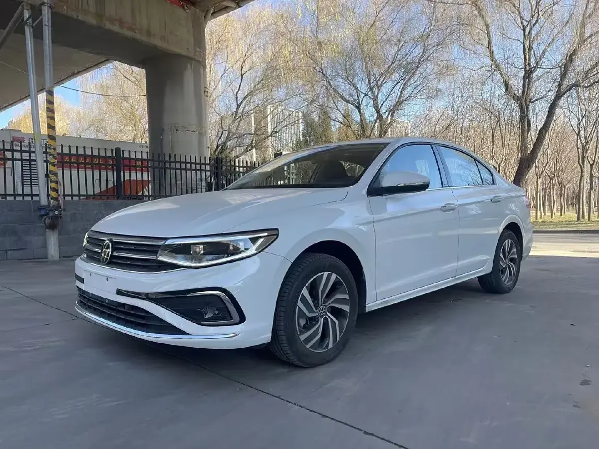 2025 Volkswagen Bora 1.4T 150HP L4 7DCT