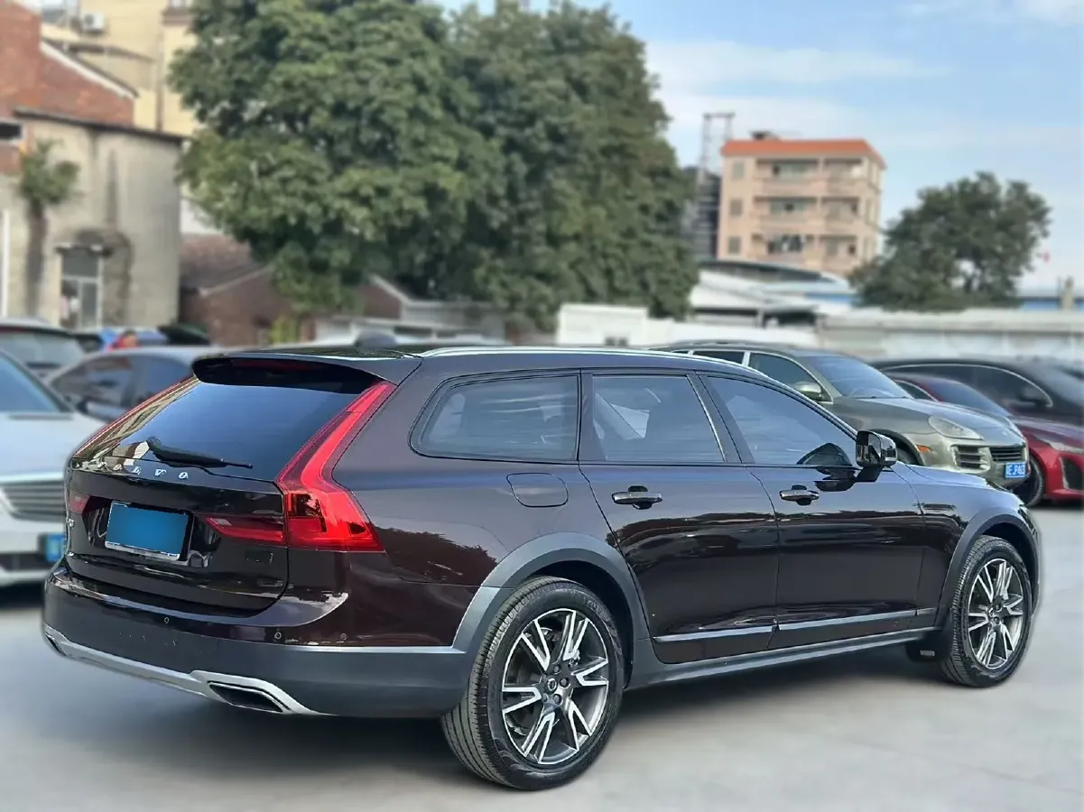 2018 Volvo V90 2.0T 254HP L4 8AT,autocango,china used car exporter,china ev exporter,chinese used car exporter,chinese used ev exporter