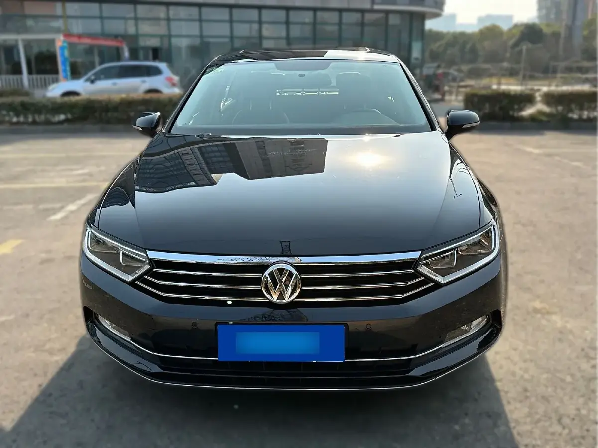 2018 Volkswagen Magotan 1.8T 180HP L4 7DCT