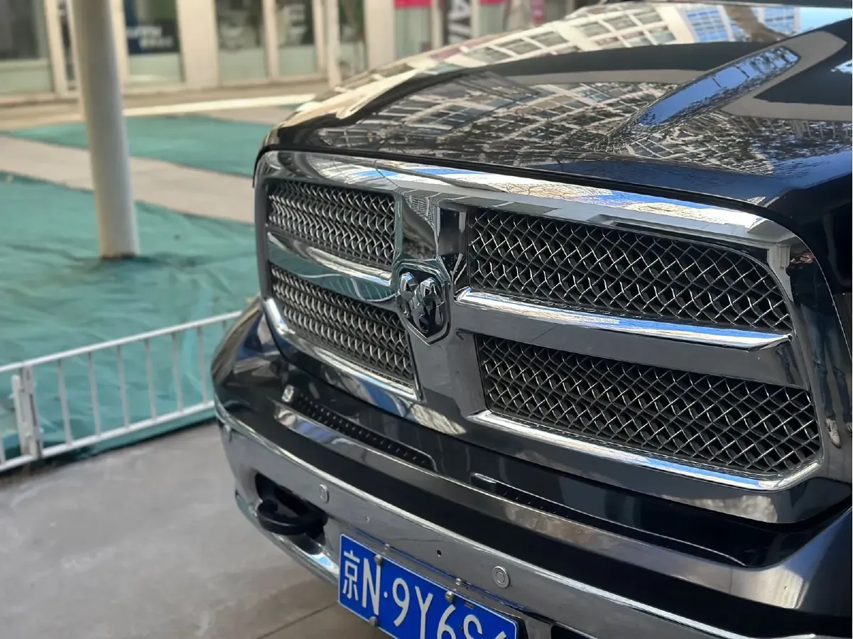 2011 RAM Trucks 5.7L 395HP V8 5AT,autocango,china used car exporter,china ev exporter,chinese used car exporter,chinese used ev exporter