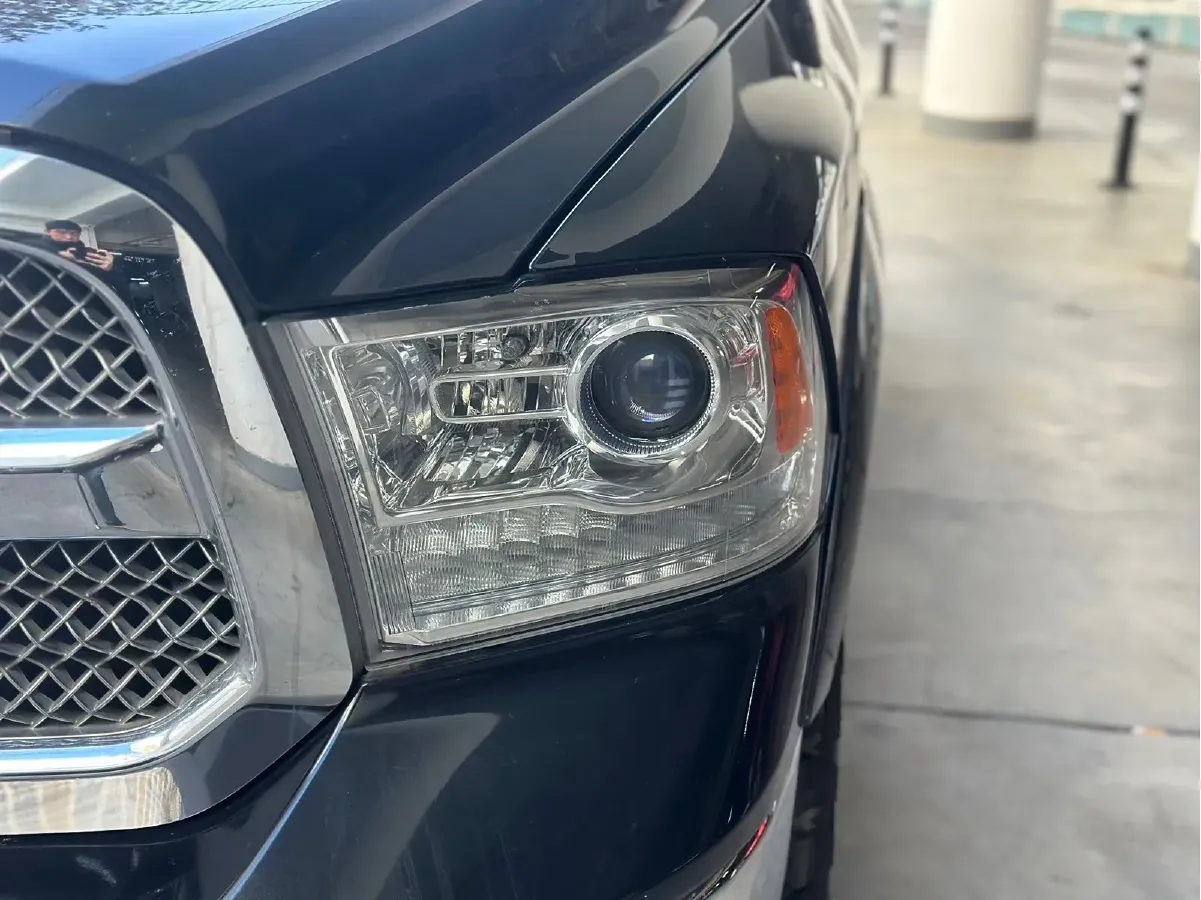 2011 RAM Trucks 5.7L 395HP V8 5AT,autocango,china used car exporter,china ev exporter,chinese used car exporter,chinese used ev exporter