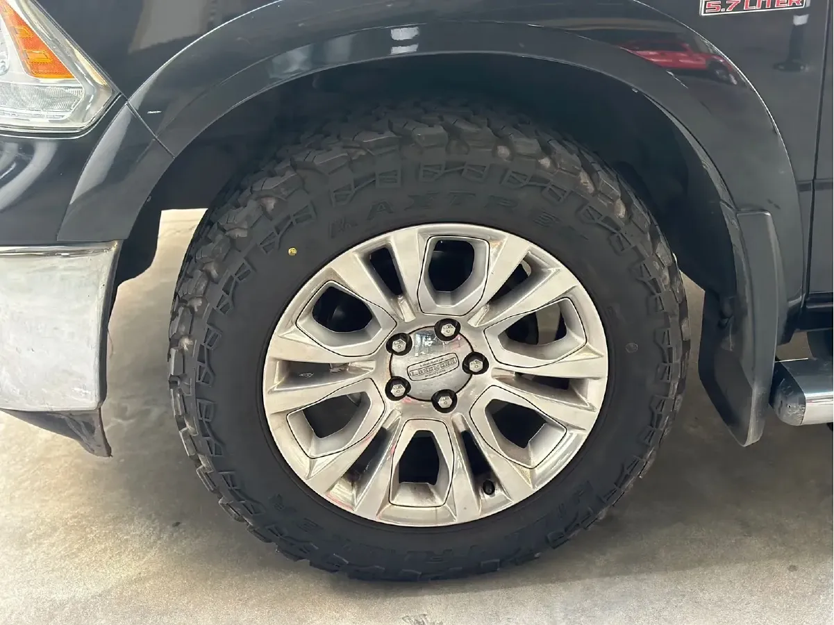 2011 RAM Trucks 5.7L 395HP V8 5AT,autocango,china used car exporter,china ev exporter,chinese used car exporter,chinese used ev exporter