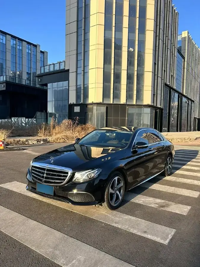 2016 Mercedes-Benz E Class 2.0T 245HP L4 9AT 2016 Mercedes-Benz E Class 2.0T 245HP L4 9AT