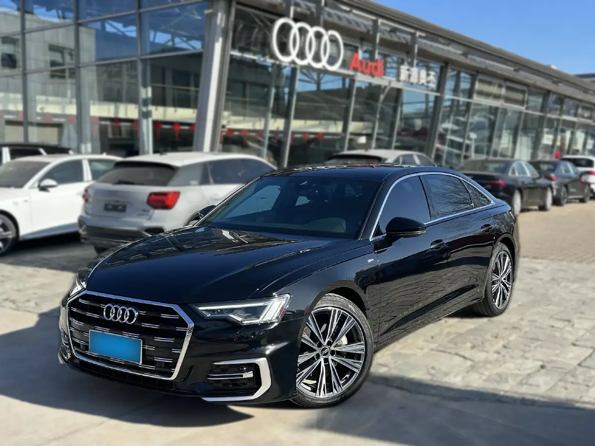2023 Audi A6L 2.0T 190HP L4 7DCT