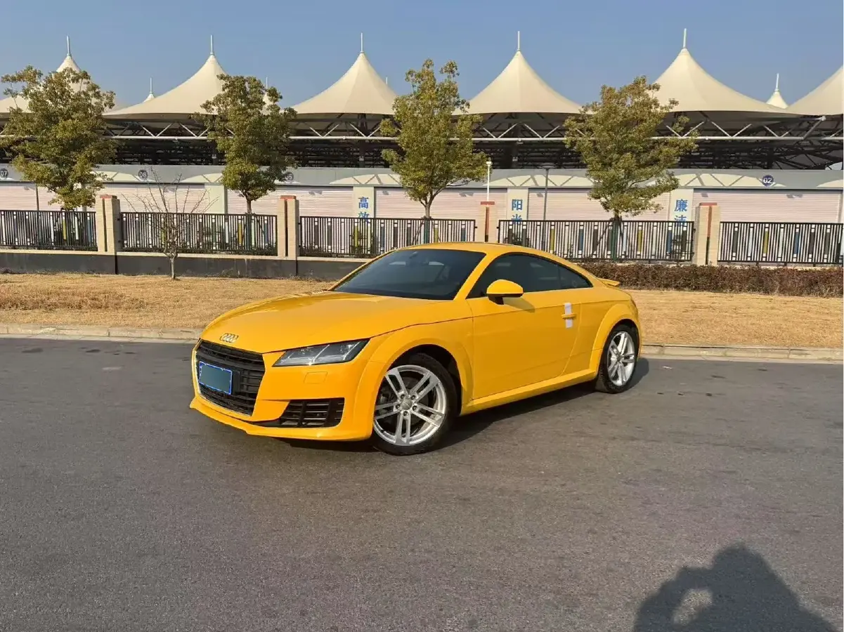 2015 Audi TT 2.0T 230HP L4 6DCT