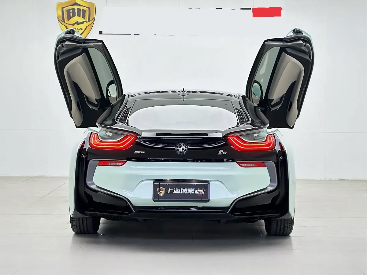 2014 BMW i8 1.5T 231HP L3 6AT PHEV 7.1KWH,autocango,china used car exporter,china ev exporter,chinese used car exporter,chinese used ev exporter
