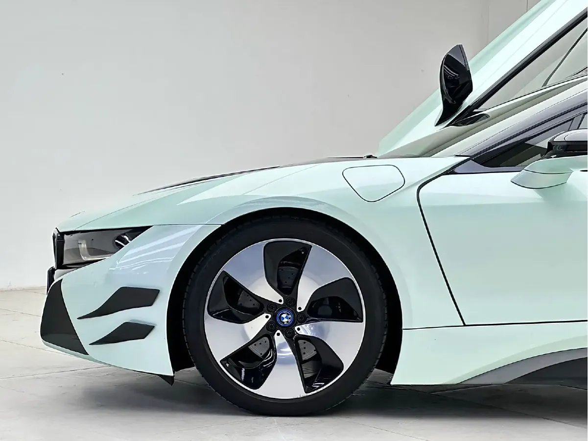 2014 BMW i8 1.5T 231HP L3 6AT PHEV 7.1KWH,autocango,china used car exporter,china ev exporter,chinese used car exporter,chinese used ev exporter