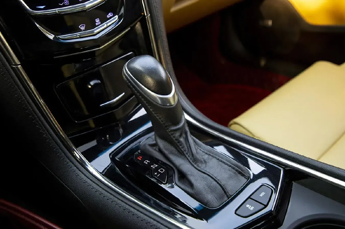 2014 Cadillac ATS 2.0T 276HP L4 6AT,autocango,china used car exporter,china ev exporter,chinese used car exporter,chinese used ev exporter