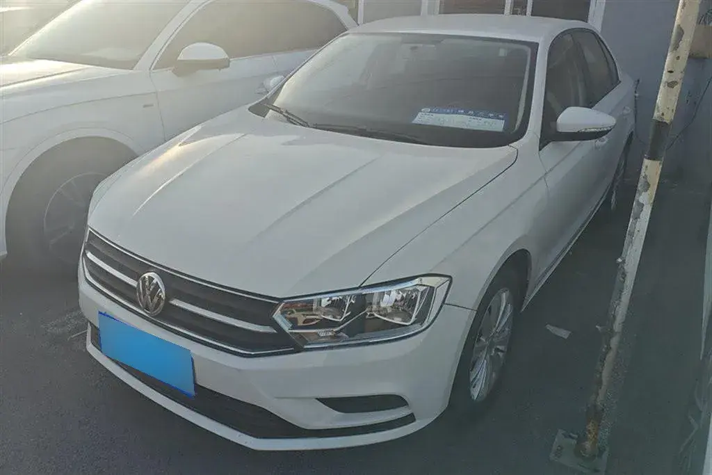 2019 Volkswagen Bora 1.5L 112HP L4 6AT