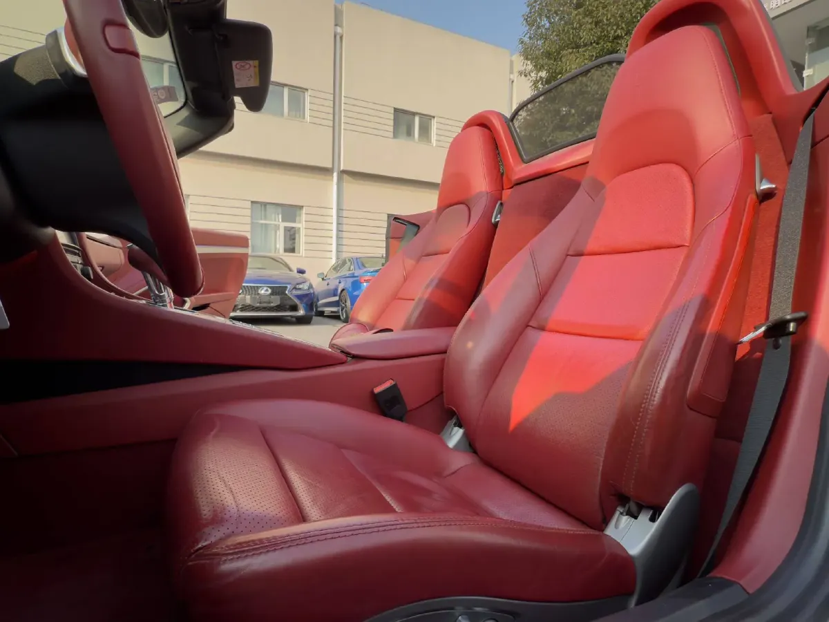 2015 Porsche Boxster 2.7L 265HP H6 7DCT,autocango,china used car exporter,china ev exporter,chinese used car exporter,chinese used ev exporter