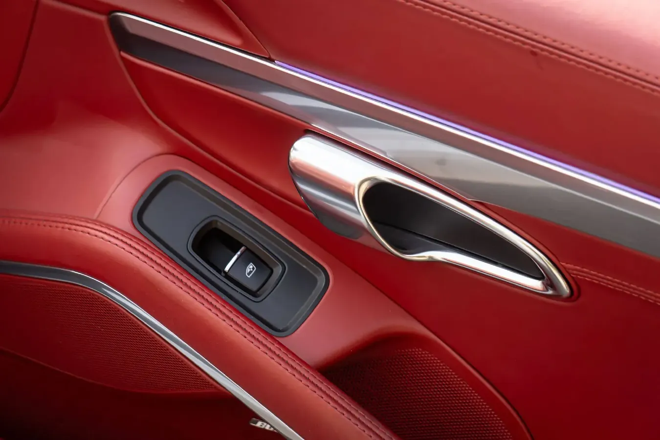 2015 Porsche Boxster 2.7L 265HP H6 7DCT,autocango,china used car exporter,china ev exporter,chinese used car exporter,chinese used ev exporter