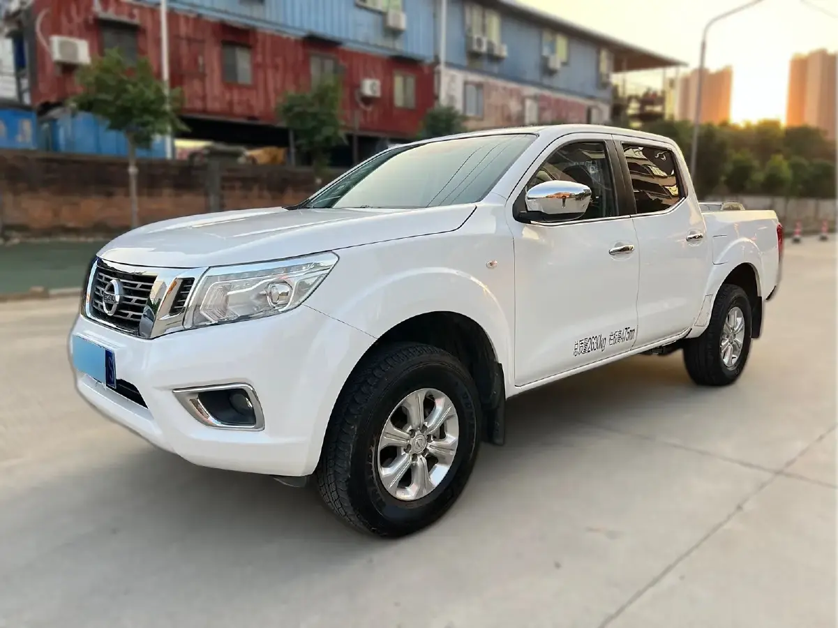 2017 Nissan Navara 2.5L 184HP L4 7AT