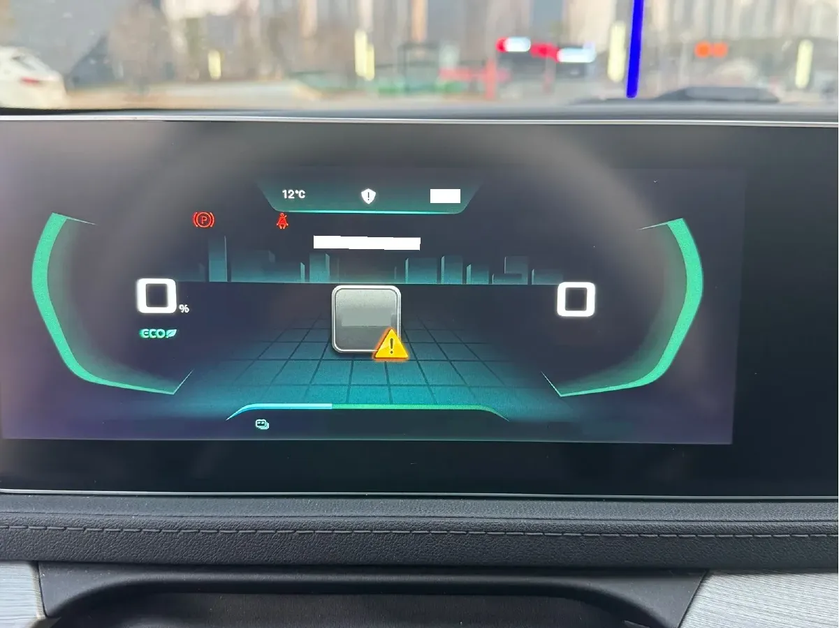 2024 DongFeng Forthing Thunder BEV 49.27KWH,autocango,china used car exporter,china ev exporter,chinese used car exporter,chinese used ev exporter