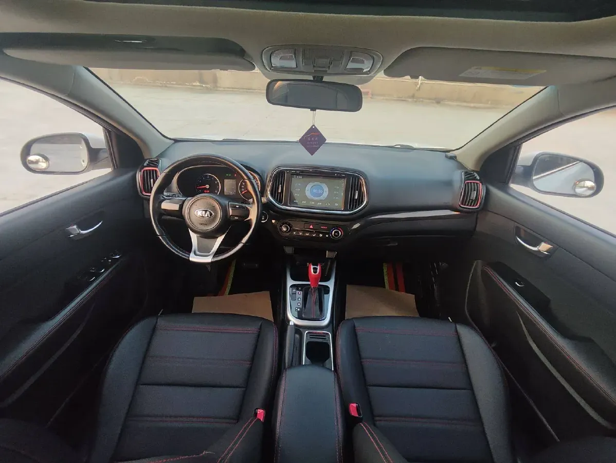 2015 Kia KX3 1.6L 125HP L4 6AT,autocango,china used car exporter,china ev exporter,chinese used car exporter,chinese used ev exporter